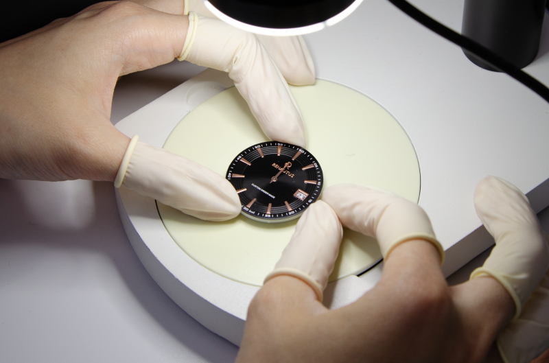 カスタムオーダー腕時計　ルノータス