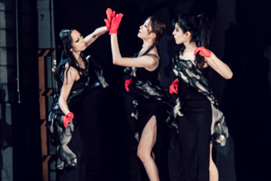 おどらない、からだ